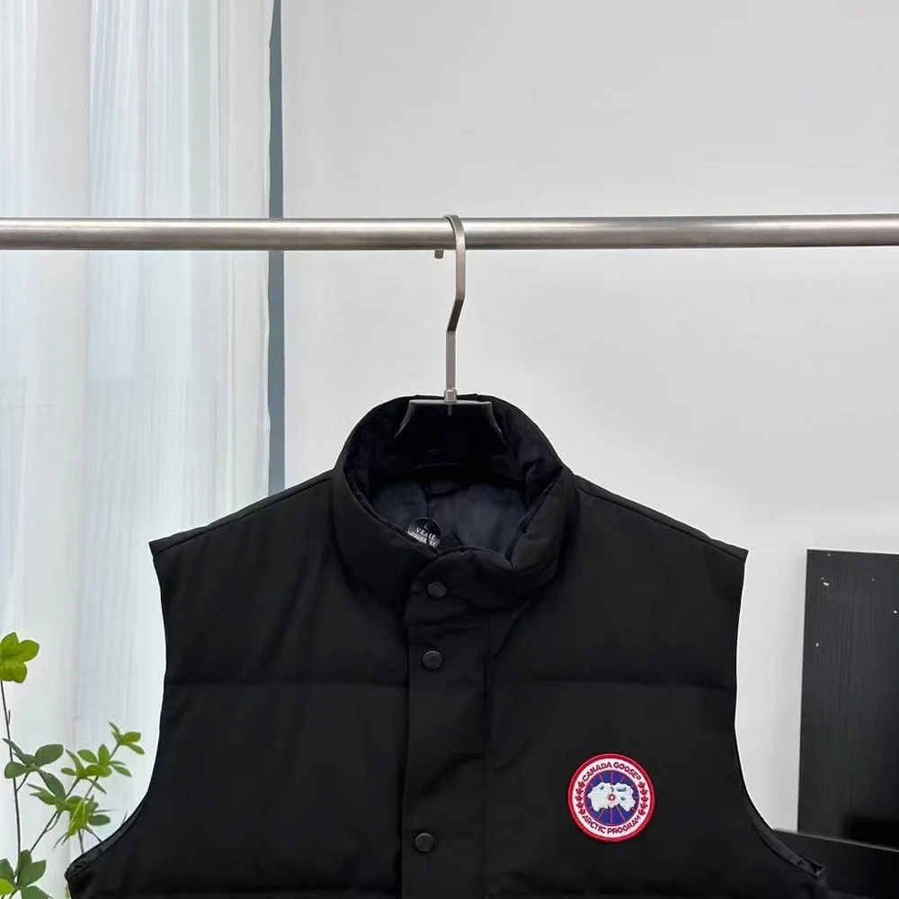 Canada Goose Black Puffer Vest